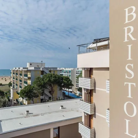 Апартаменты Condominio Bristol 221 Бибионе